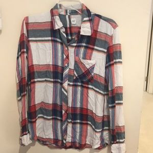 Women’s Gap Flannel button down shirt